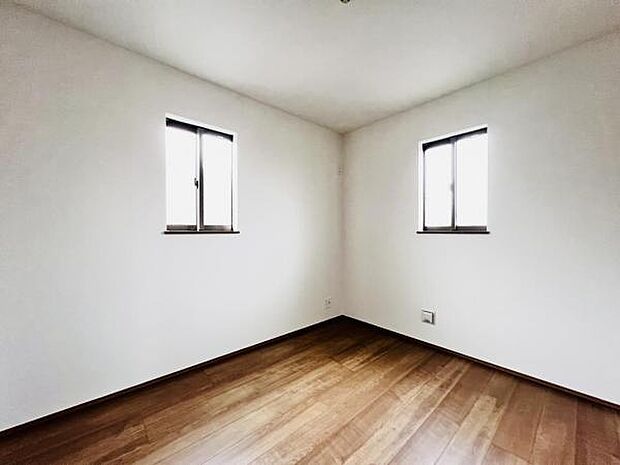 子供部屋にもちょうど良い大きさのお部屋です。