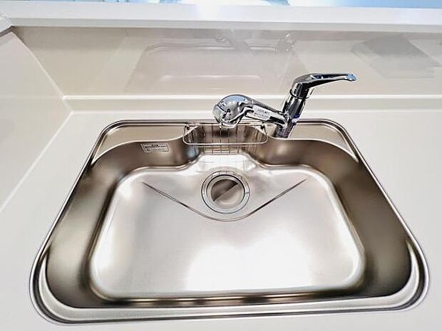 発電・温水設備のご紹介です。
