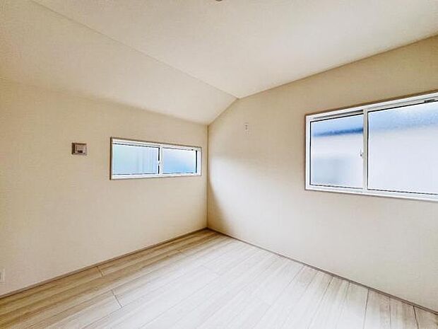 子供部屋にもちょうど良い大きさのお部屋です。