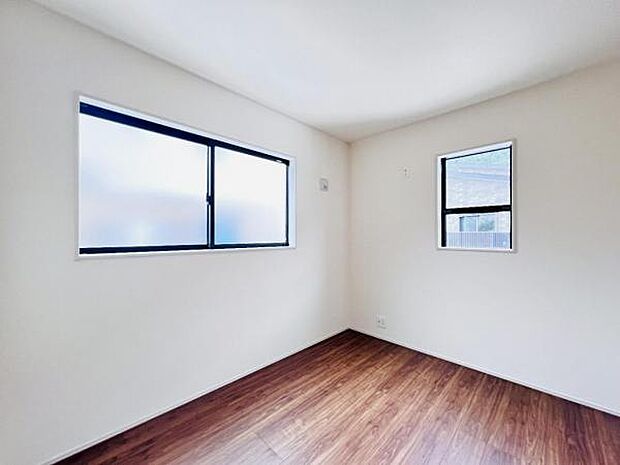 子供部屋にもちょうど良い大きさのお部屋です。