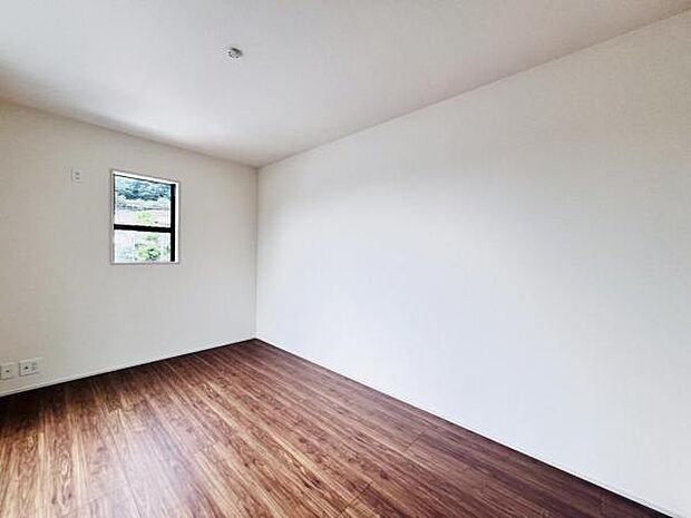 子供部屋にもちょうど良い大きさのお部屋です。