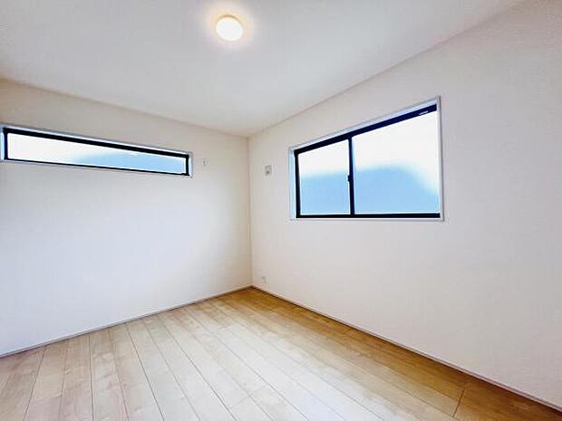 子供部屋にもちょうど良い大きさのお部屋です。