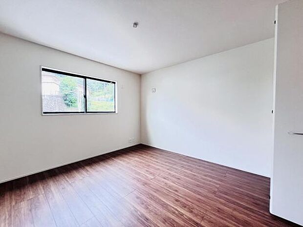 子供部屋にもちょうど良い大きさのお部屋です。