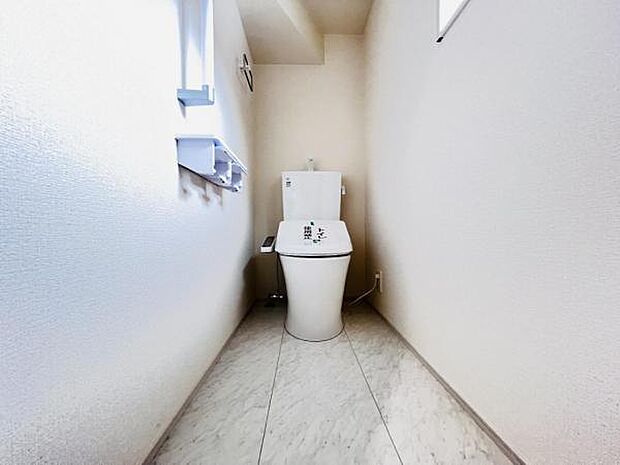 ほっと安らげるトイレ空間です。