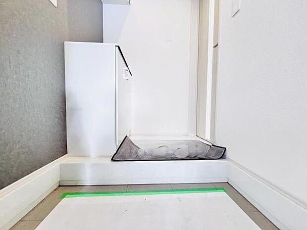 いつも気持ちよくご家族を迎えられる玄関です。