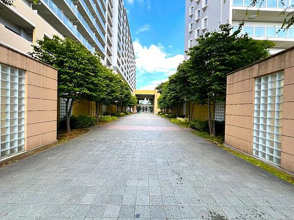 エントランス外の写真です。