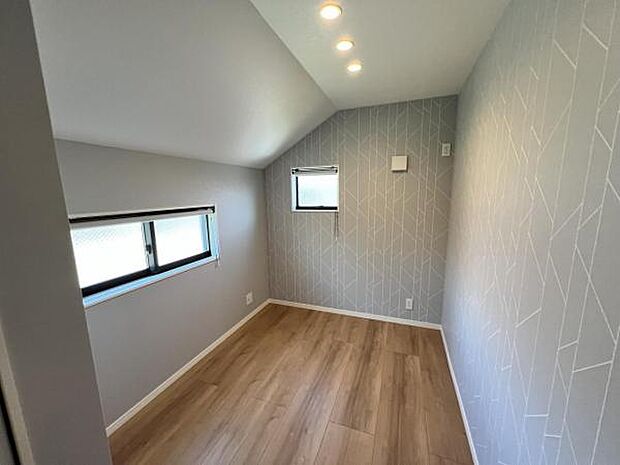 子供部屋にもちょうど良い大きさのお部屋です。