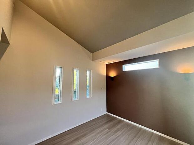 子供部屋にもちょうど良い大きさのお部屋です。