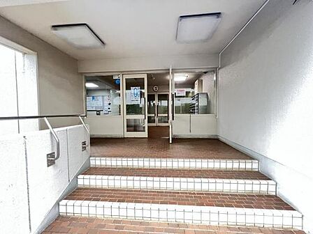 エントランスです。皆様やお客様をお出迎え致します。