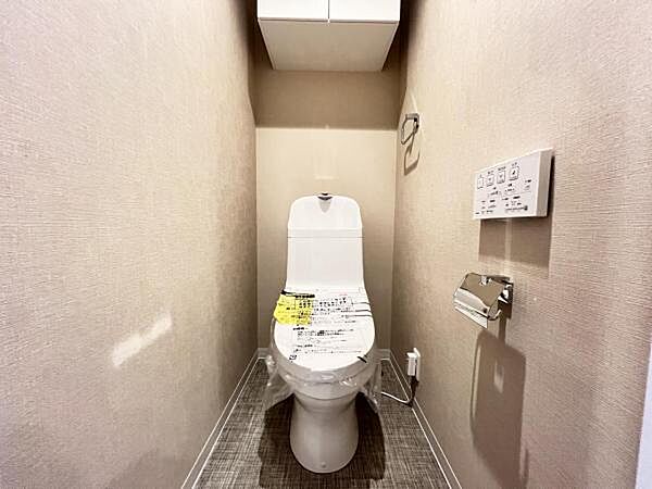 ほっと安らげるトイレ空間です。