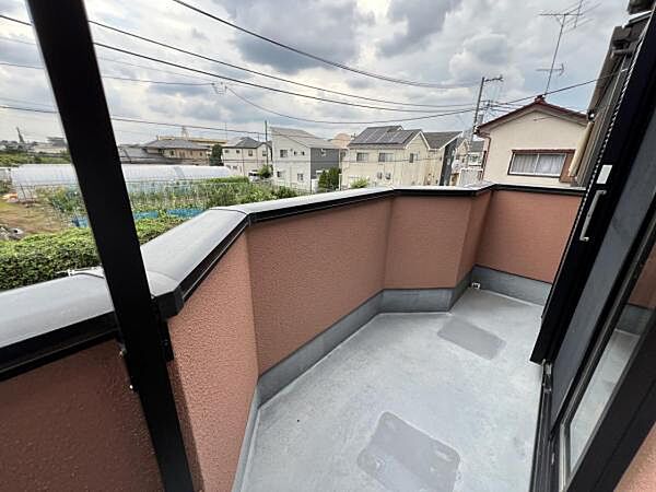 お洗濯ものを気持ち良く太陽の光で干せるのが嬉しいですね。