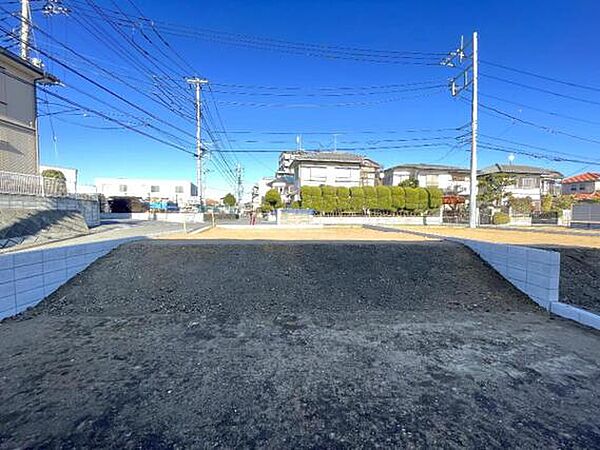 現況は更地です。
