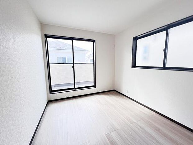 子供部屋にもちょうど良い大きさのお部屋です。