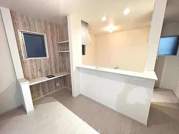 ご家族の温かい時間を演出するダイニングスペースです。