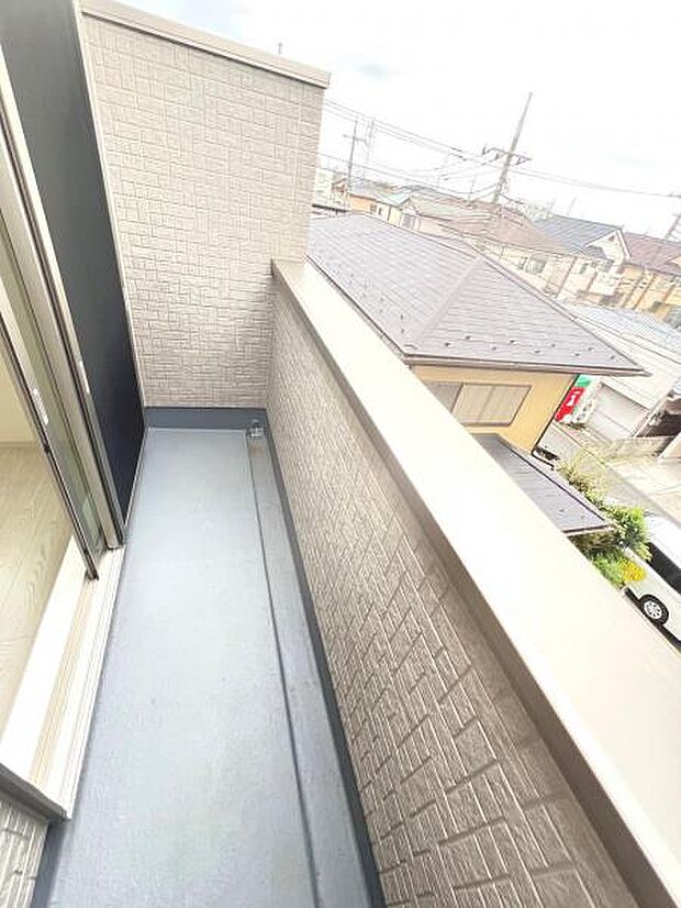 お洗濯ものを気持ち良く太陽の光で干せるのが嬉しいですね。