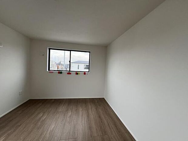 子供部屋にもちょうど良い大きさのお部屋です子供部屋や趣味の部屋など用途に合わせてお使いいただけます。