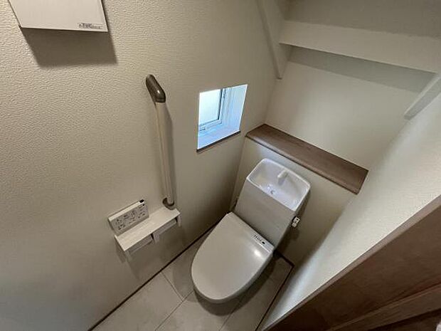 ほっと安らげるトイレ空間です。