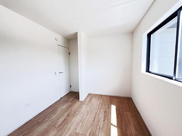 子供部屋にもちょうど良い大きさのお部屋です。