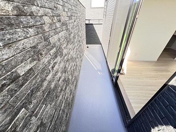 お洗濯ものを気持ち良く太陽の光で干せるのが嬉しいですね。