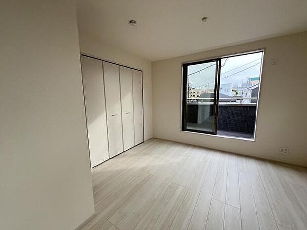 子供部屋にもちょうど良い大きさのお部屋です子供部屋や趣味の部屋など用途に合わせてお使いいただけます。