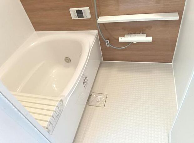 お風呂でほっとひといき。1日の疲れを癒しましょう。