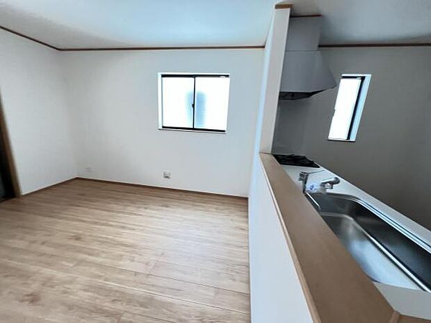 ご家族の温かい時間を演出するダイニングスペースです落ち着きのある雰囲気のダイニングスペースですキ