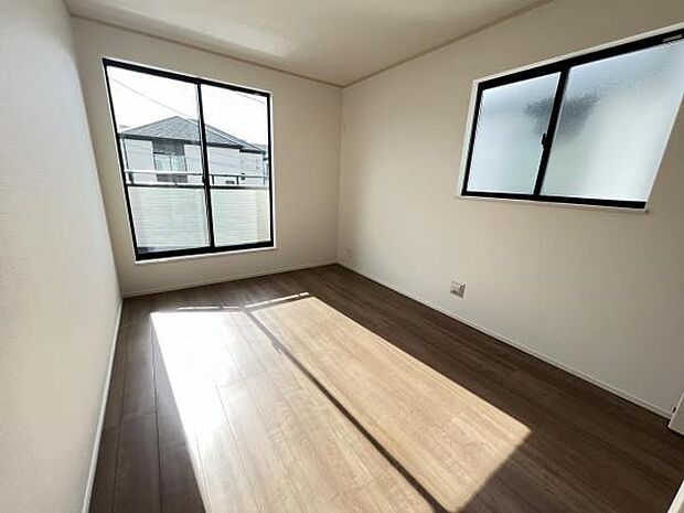子供部屋にもちょうど良い大きさのお部屋です子供部屋や趣味の部屋など用途に合わせてお使いいただけます。