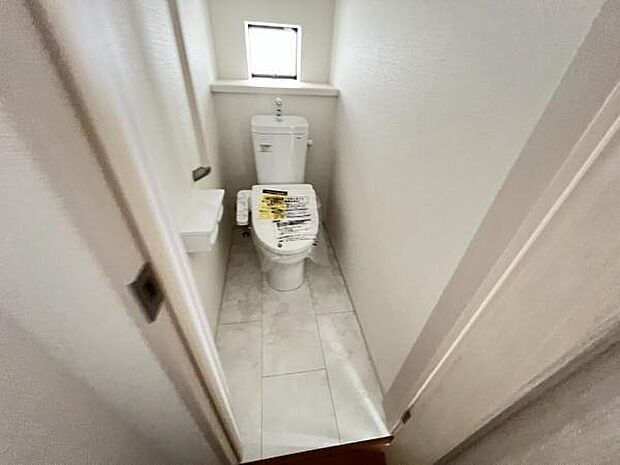 ほっと安らげるトイレ空間です。