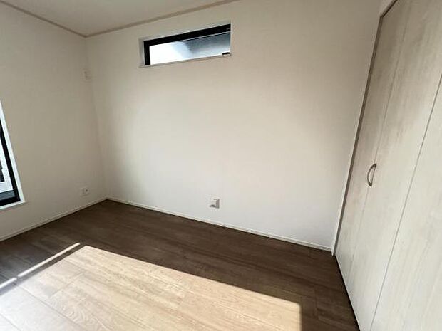 子供部屋にもちょうど良い大きさのお部屋です子供部屋や趣味の部屋など用途に合わせてお使いいただけます。