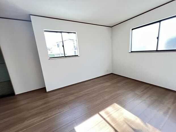 ご家族の温かい時間を演出するダイニングスペースです落ち着きのある雰囲気のダイニングスペースですキ