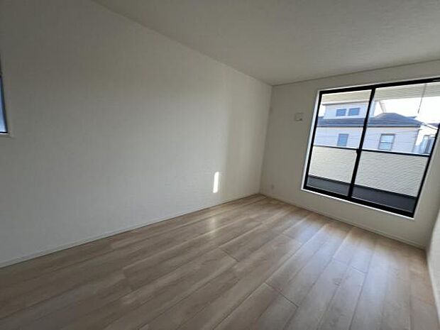 子供部屋にもちょうど良い大きさのお部屋です子供部屋や趣味の部屋など用途に合わせてお使いいただけます。