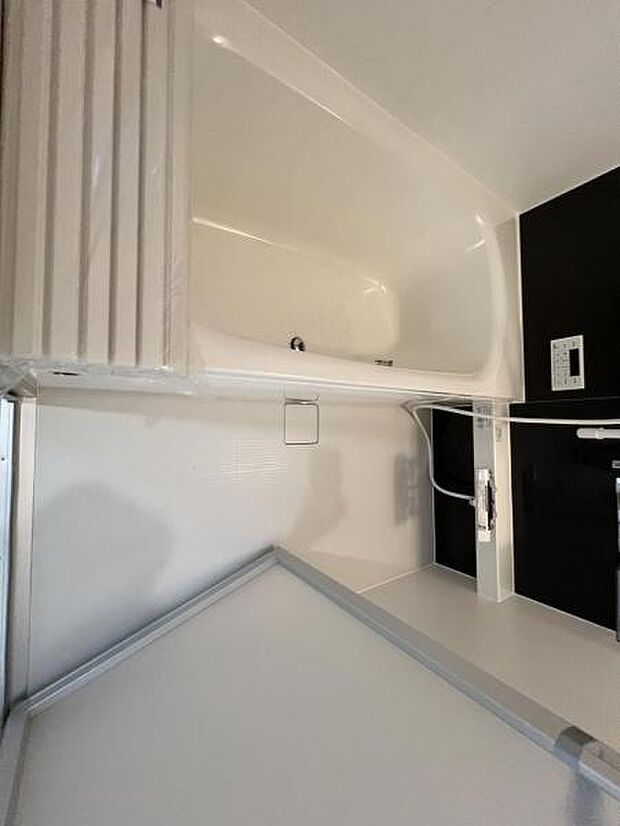 お風呂でほっとひといき1日の疲れを癒しましょうスタイリッシュな浴室で1日の疲れをゆったり癒されるのも