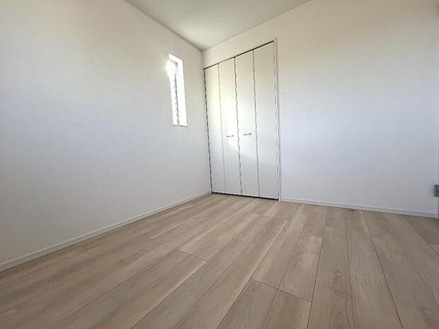 子供部屋や趣味の部屋など用途に合わせてお使いいただけます。