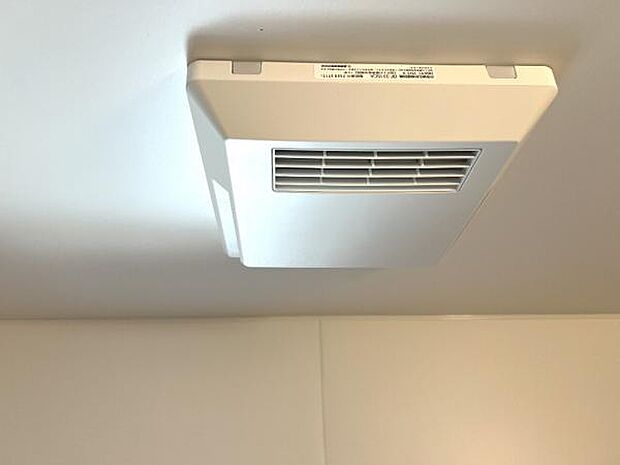 浴室乾燥機になります。