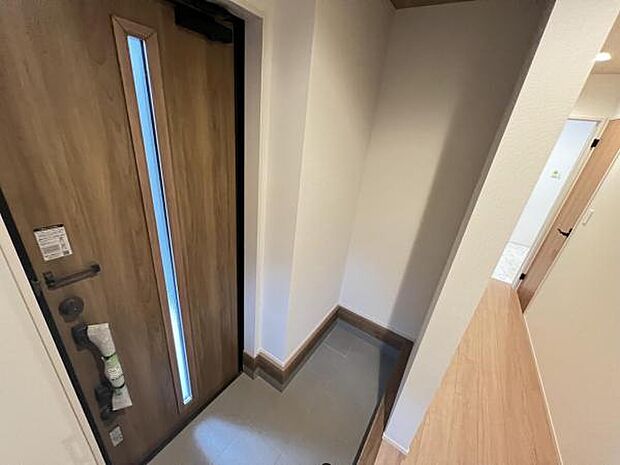 中の物を確認しやすく、取り出しやすい収納スペース。お部屋を広々とお使いいただけます。