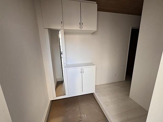 いつも気持ちよくご家族を迎えられる玄関です。