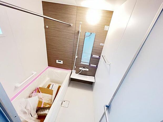 お風呂でほっとひといき。1日の疲れを癒しましょう。