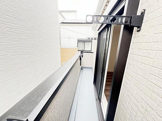 お洗濯ものを気持ち良く太陽の光で干せるのが嬉しいですね。