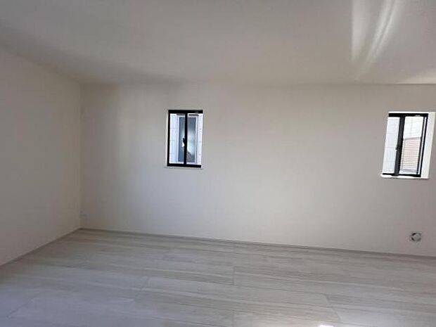 リビングダイニングになりますご家族そろっての素敵な空間になりそうですね暖かな日差しが差し込むリビング