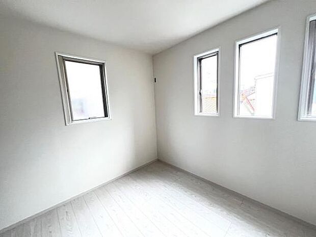 寝室にもご利用いただける居室スペースです。