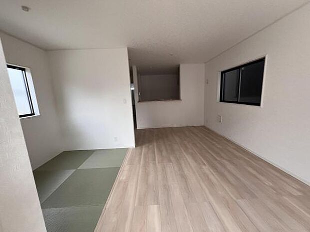 家族団らんの場所としてゆったりと居心地の良いリビングです明るい日差しが入る風通しの良いリビングですご