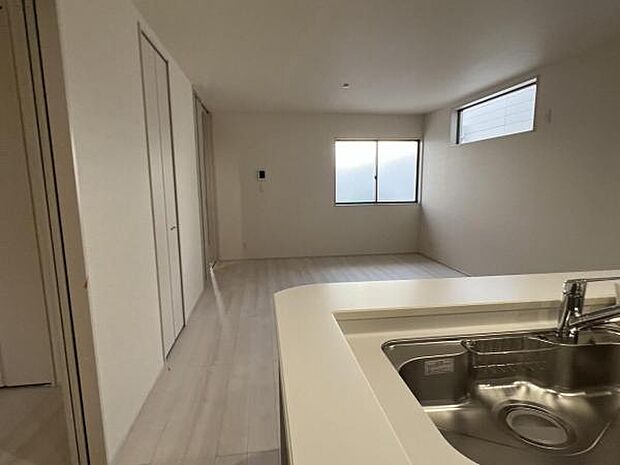 ご家族の温かい時間を演出するダイニングスペースです落ち着きのある雰囲気のダイニングスペースですキ