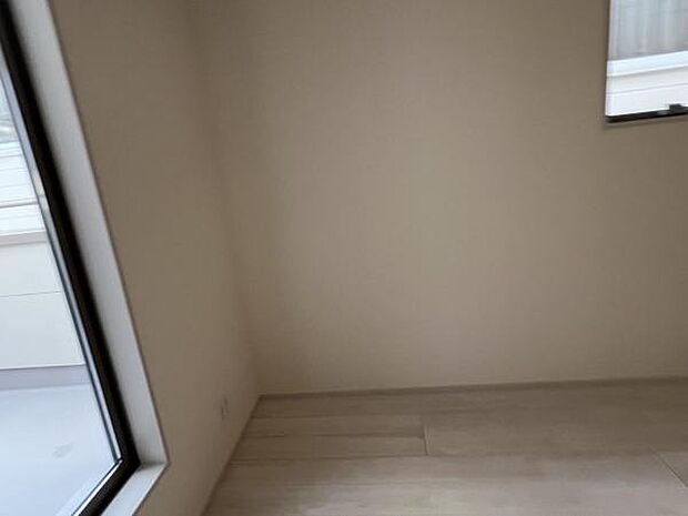 子供部屋にもちょうど良い大きさのお部屋です子供部屋や趣味の部屋など用途に合わせてお使いいただけます。