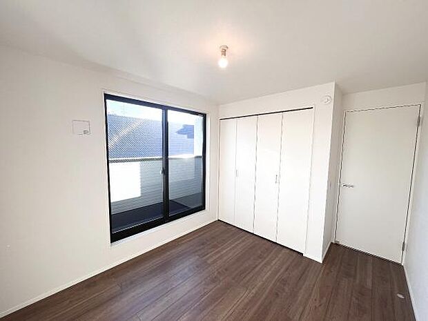 子供部屋や趣味の部屋など用途に合わせてお使いいただけます。