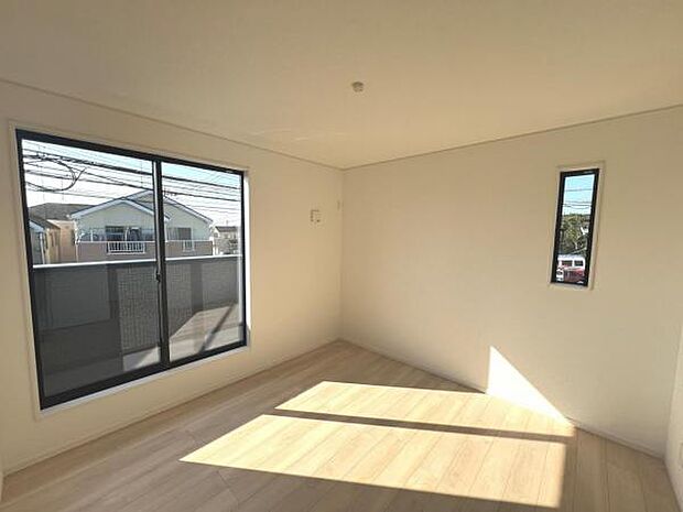 子供部屋にもちょうど良い大きさのお部屋です。