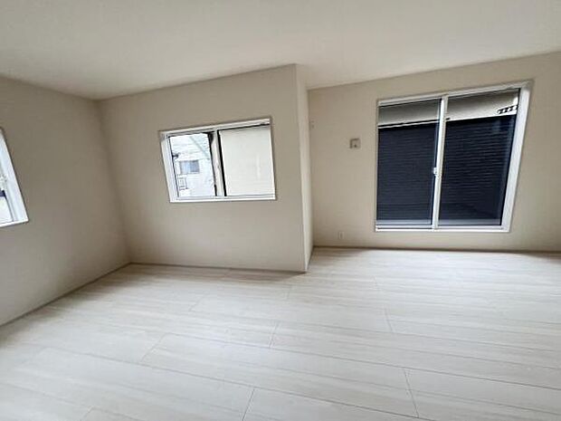 ご家族の温かい時間を演出するダイニングスペースです落ち着きのある雰囲気のダイニングスペースですキ