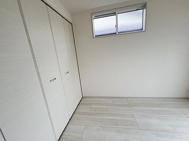 子供部屋にもちょうど良い大きさのお部屋です子供部屋や趣味の部屋など用途に合わせてお使いいただけます。