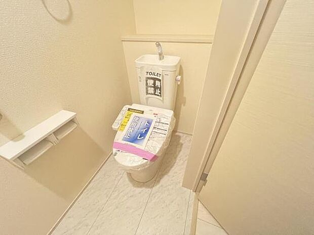 ほっと安らげるトイレ空間です。