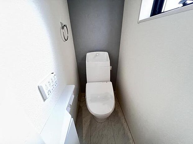ほっと安らげるトイレ空間です。