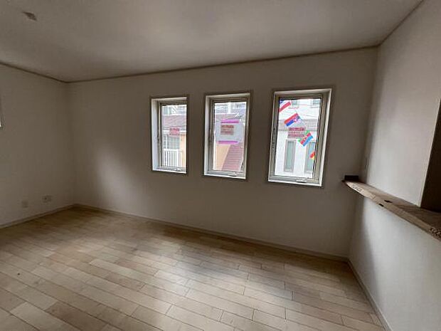 ご家族の温かい時間を演出するダイニングスペースです落ち着きのある雰囲気のダイニングスペースですキ